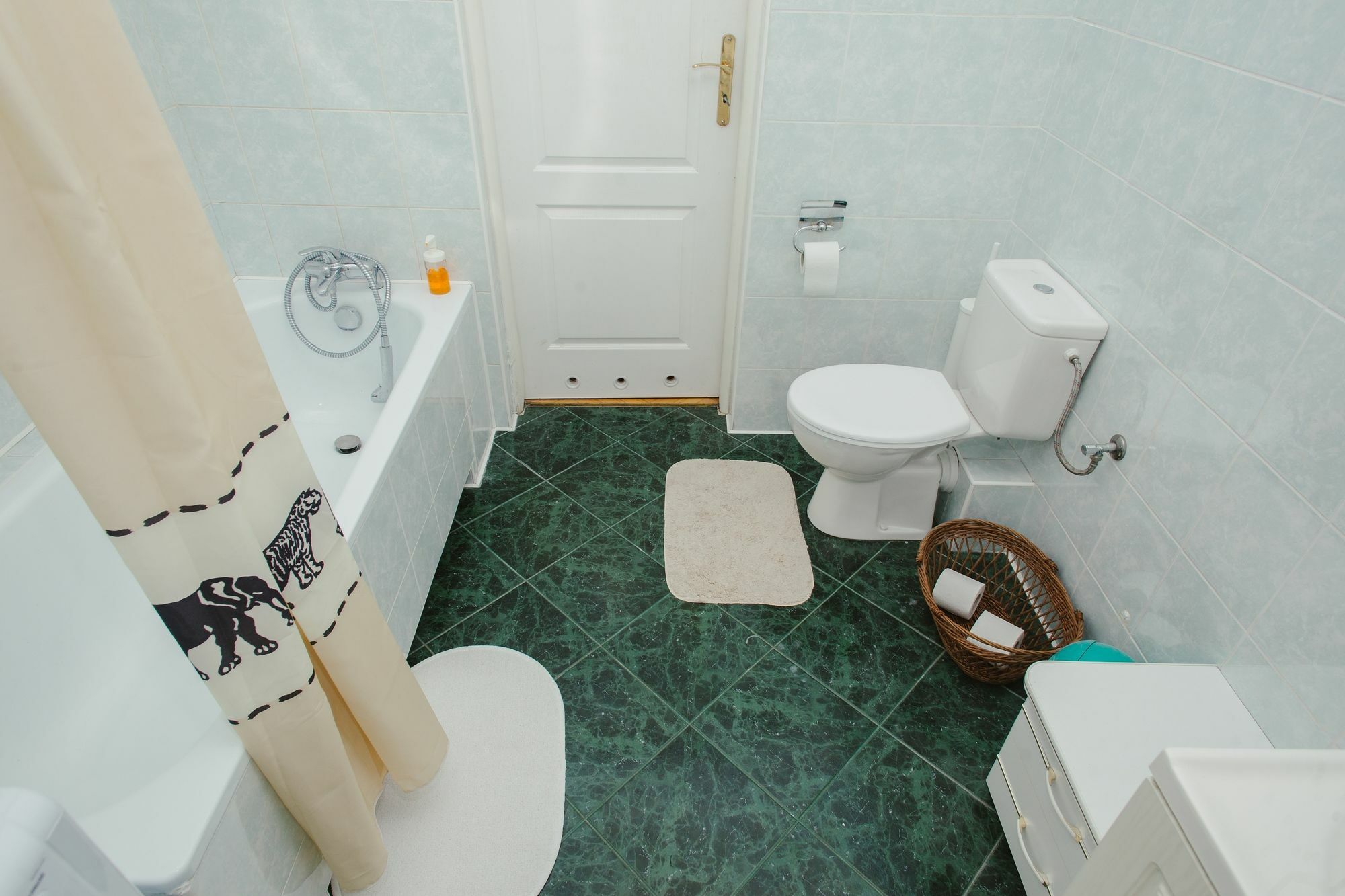 Lucka Rooms Варшава Екстериор снимка