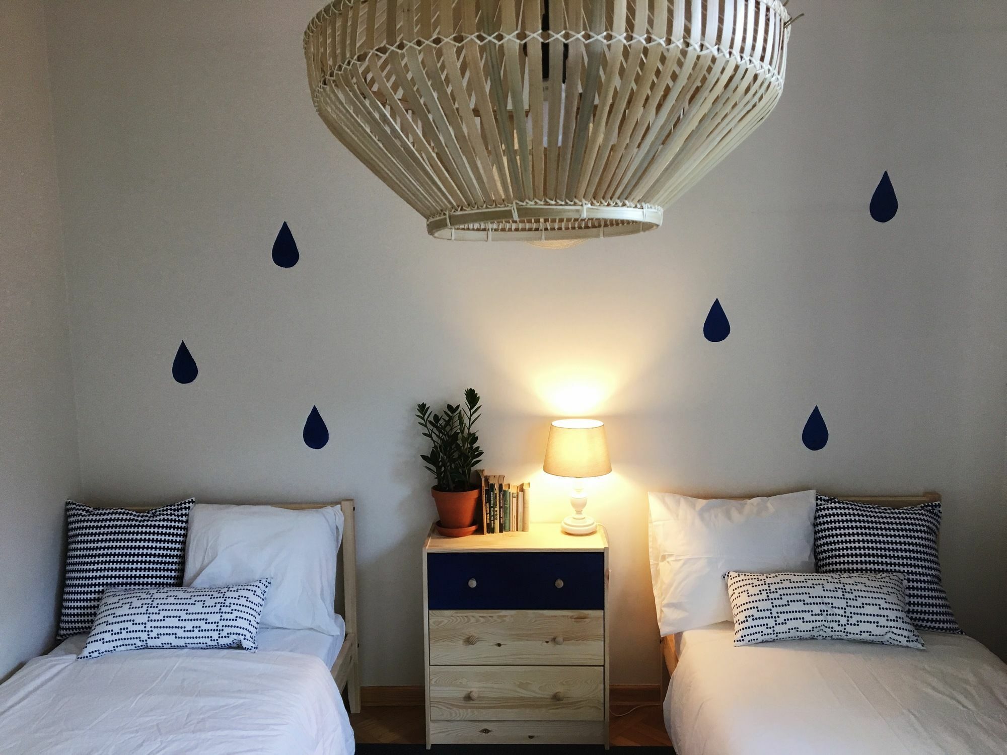 Lucka Rooms Варшава Екстериор снимка